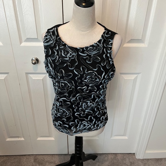 Laura petite L top - Picture 2 of 13